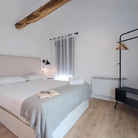 M1 Preciosa Casa Reformada Con Gran Patio Exterior Сasa de vacaciones