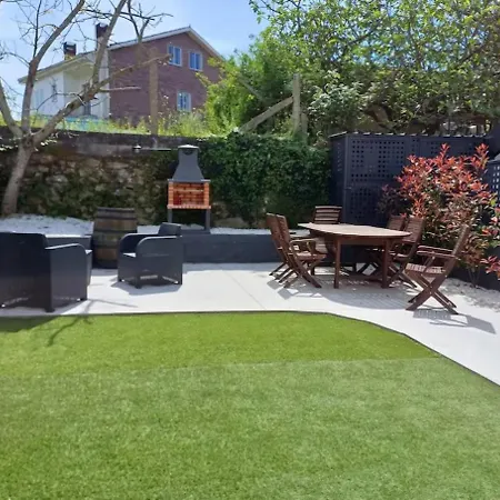 M1 Preciosa Casa Reformada Con Gran Patio Exterior Сasa de vacaciones