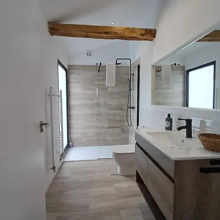 M1 Preciosa Casa Reformada Con Gran Patio Exterior Сasa de vacaciones *